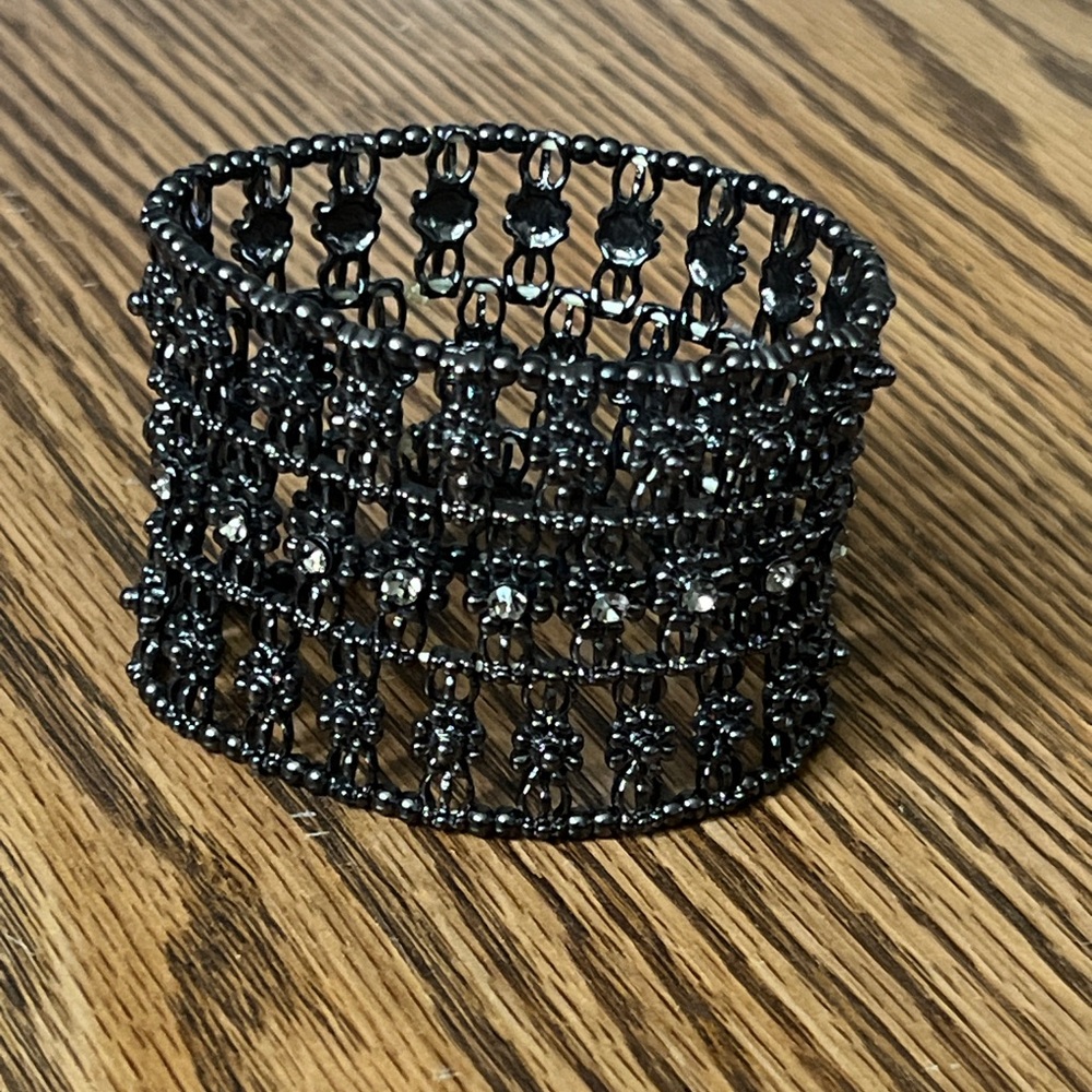 Elegant Black Beaded Stretch Bracelet